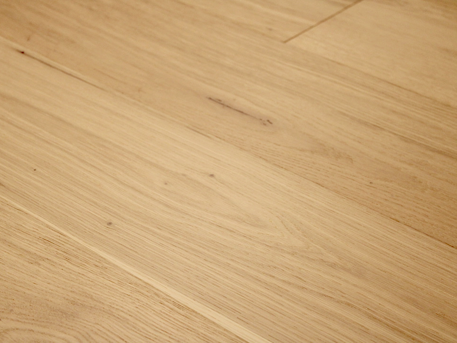 Provence III EUROPEAN OAK CHEVAL