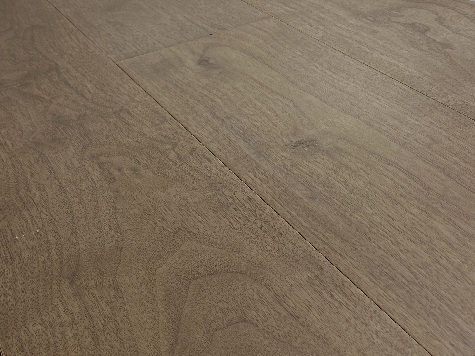 Provence II WALNUT ARZENS